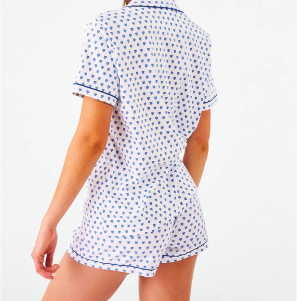 Roller Rabbit Blue Heart PJ’s - Picture 2 of 4
